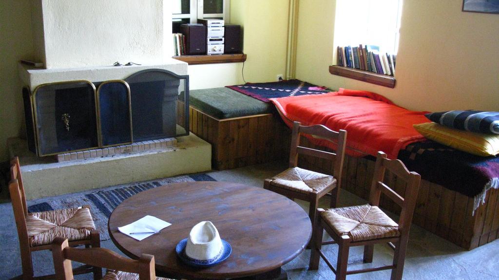Petrino Spiti Villa Fragkades Exterior foto